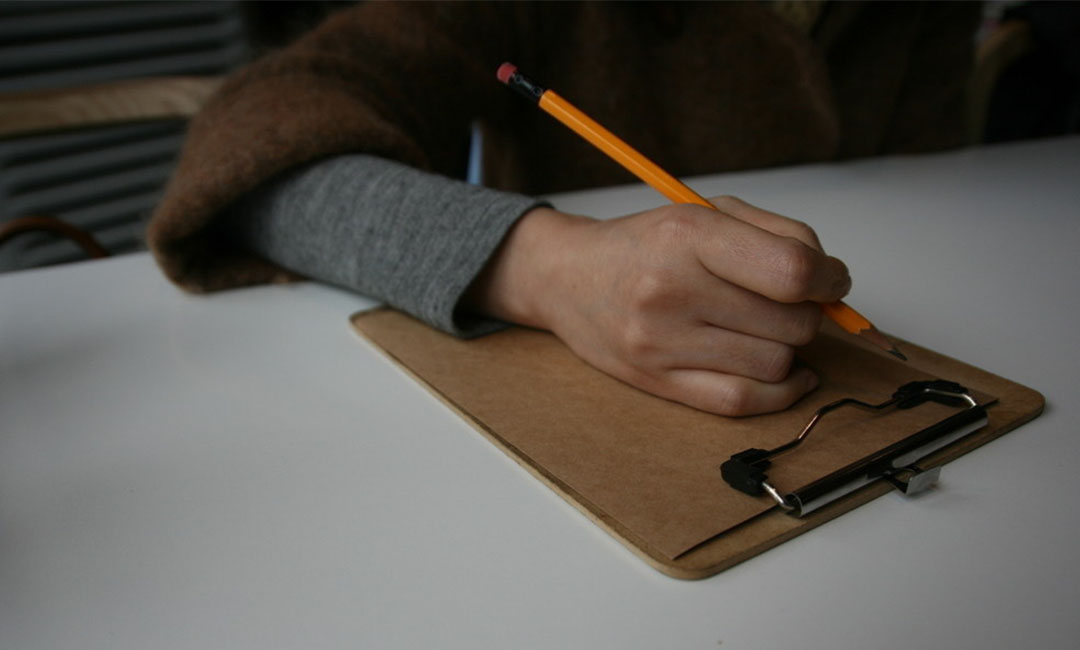 楚雄群主家文章代写案例